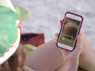 Nudeceleb- Brielle Carter, Alea Figueroa – Elfette Saves Christmas (2019) HD 1080
