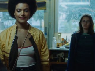 Nudeceleb- Ella Rumpf, Sonia Bonny – Marguerites Theorem (Le theoreme de Marguerite) (2023) HD 1080p