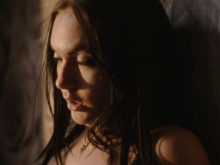 Nudeceleb- Emma Drogunova – Vena (Emma Nova) (2024) HD 1080p