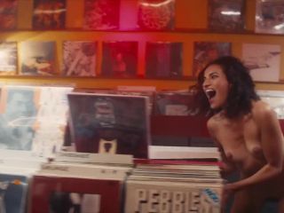 Nudeceleb- Selma Lhaij – Vernon Subutex s01e01 (2019) HD 720p