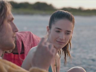 Nudeceleb- Sonia Mietielica – Pod wiatr (2022) HD 1080p