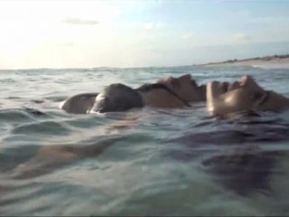 Nudeceleb- Cleo Pires, Juliana Didone – O Amor Da Voltas (2019) HD 1080p