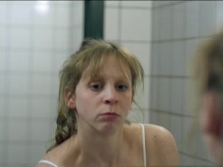 Nudeceleb- Sarah Lefevre – Paul est la (2017) HD 720p