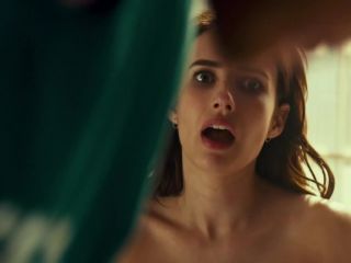 Nudeceleb- Emma Roberts – Little Italy (2018) HD 1080p