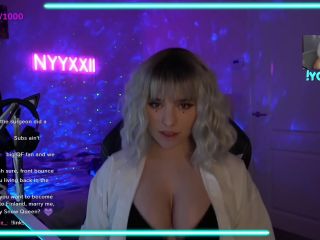 Private-recordings-of-webcam-models- NYYXXIIEnjoyingHerBoobsClip