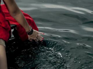 Nudeceleb- Dara Rolinc – Stale Dokola (2014) HD 720p