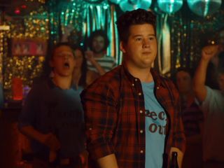 Nudeceleb- Lena Baader, Romy Fischer – Abschussfahrt – Vier ist einer zu voll (2015) HD 1080p