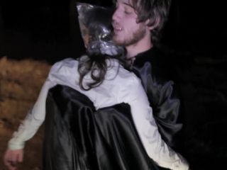 Nudeceleb- Jodi Balfour-Vampire (2011) HD 1080p