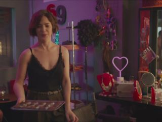 Nudeceleb- Natalia Lage, etc – Hard s03e02 (2021) HD 1080p