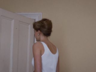 Nudeceleb- Beatrice May – A Mother_s Ruin (2019) HD 1080p