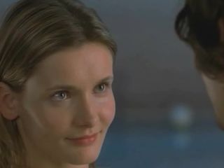 Nudeceleb- Alexandra Finder – Eine unter Tausend (2004)