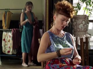 Nudeceleb- Aitana Sanchez-Gijon-Bajarse al Moro (1988) HD 720p