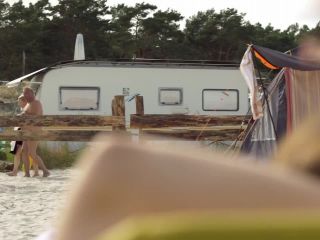 Nudeceleb- Annette Frier, Anna Bardorf, Svenja Hermuth – Ella Schon s02e01 (2019) HD 720p