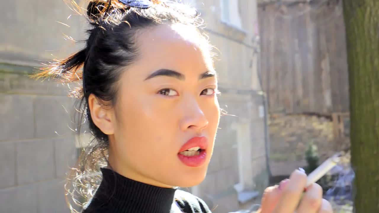 Van Anh #1 ModelsUpClose