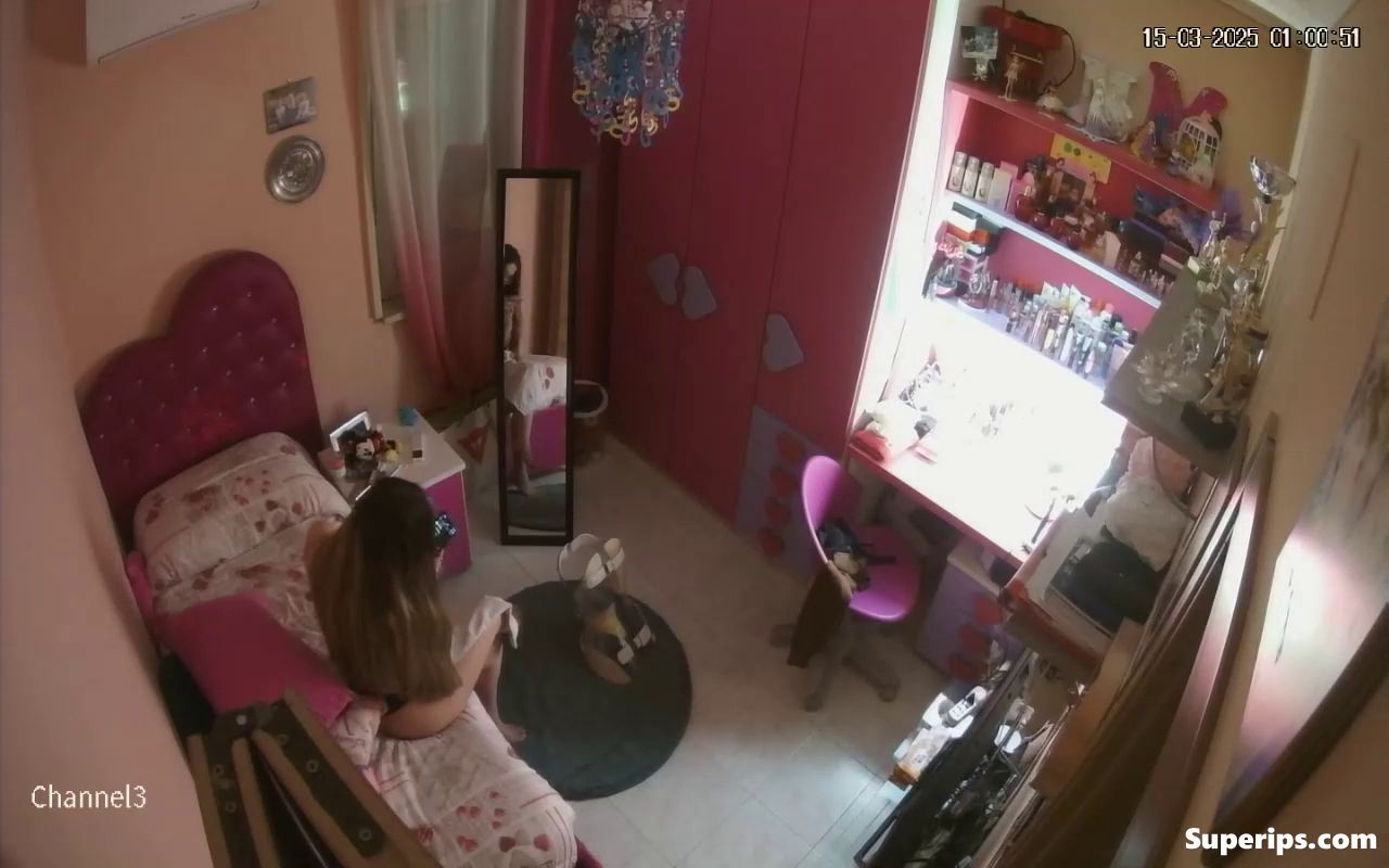 IPCAM – Busty Italian girl undressed in her room