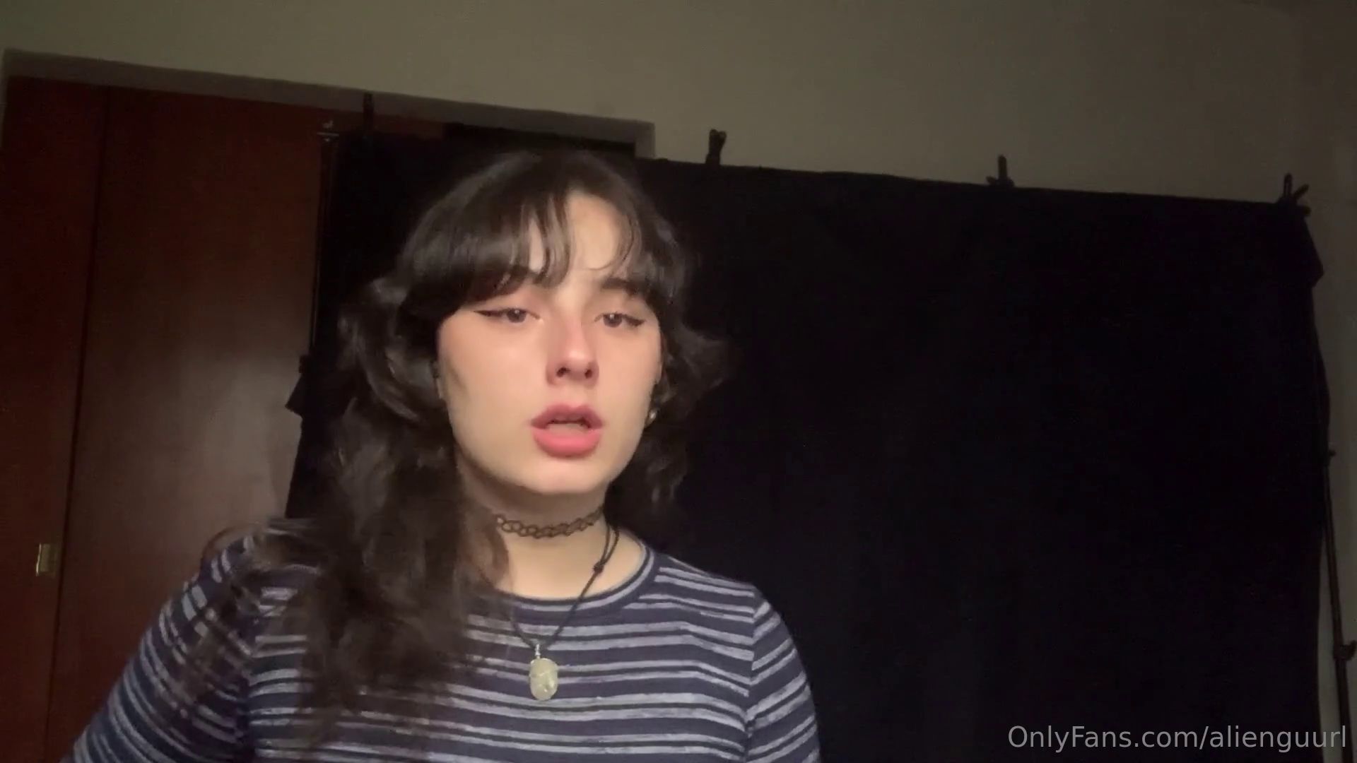 Alien Girl Onlyfans #4