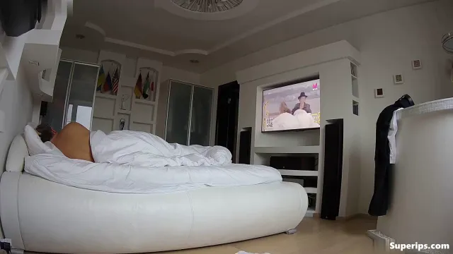 IPCAM – Petite Slavic Girl Fucked By German Man