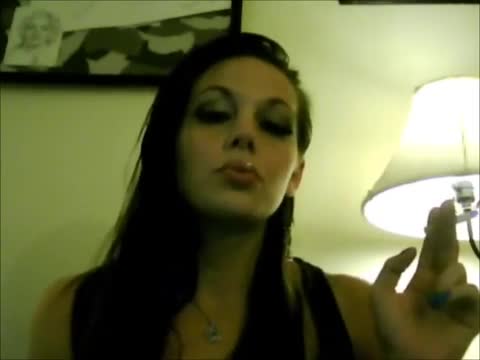 Layla Monroe Smoking Thanks for Watching