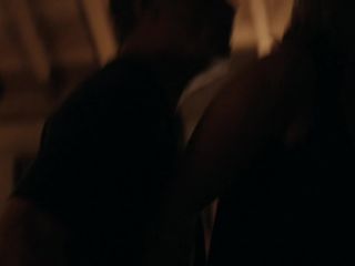 Nudeceleb- Emily Bett Rickards, Jana Winternitz, Aschleigh Jensen – Funny Story (2018) HD 1080p