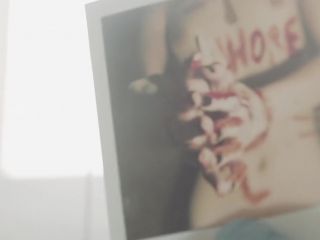 Nudeceleb- Phoebe Lamour, Silvia Moore – Bloodhound (2020) HD 1080p