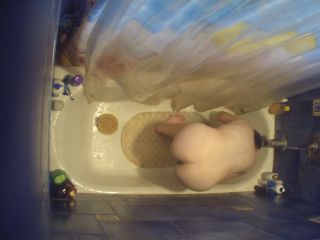 Purple Hair Bath 4