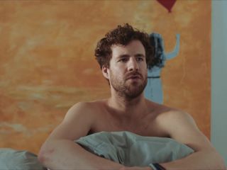 Nudeceleb- Seyneb Saleh – Over Christmas (UberWeihnachten) s01e02 (2020) HD 1080p