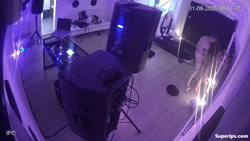 IPCAM – Drunk German man fucks a submissive girl