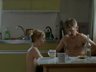 Nudeceleb- Jule Bowe – Gefangene (2006) HD 720p