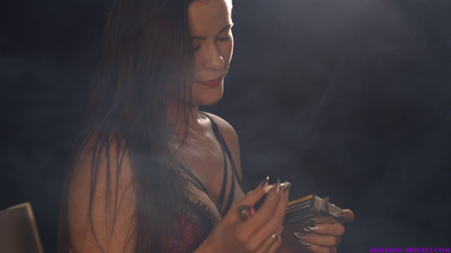 Vicki Peach chain smoking corks in lingerie Smoking Models