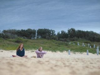 Nudeceleb- Isla Fisher – Wolf Like Me s02e01 (2023) HD 1080p