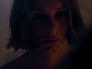 Nudeceleb- Karolina Safrankova – Party Hard (2019) HD 1080p