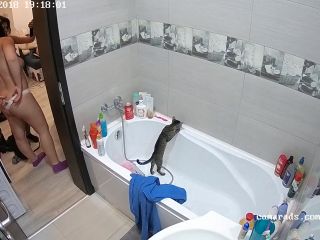 Spy brunetka in home 4