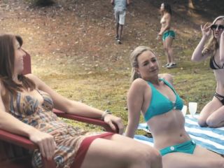 Nudeceleb- Alyson McKenzie Wells, Clea Alsip-Seclusion (2015) HD 1080p