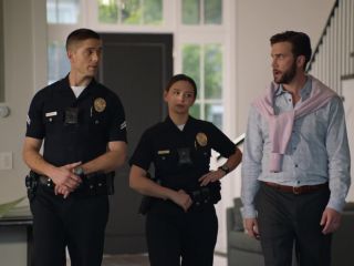 Nudeceleb- Brittini London – The Rookie s02e14 (2020) HD 1080p