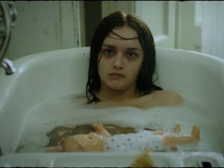 Nudeceleb- Olivia Cooke-The Quiet Ones (2014) HD 1080p