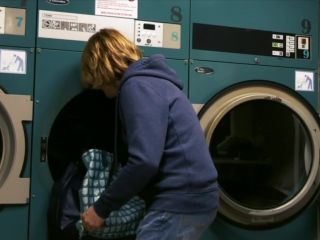 Nudeceleb- Malou Rivoallan – Je suis un menage a 3 avec voyeurs (2018) HD 720p