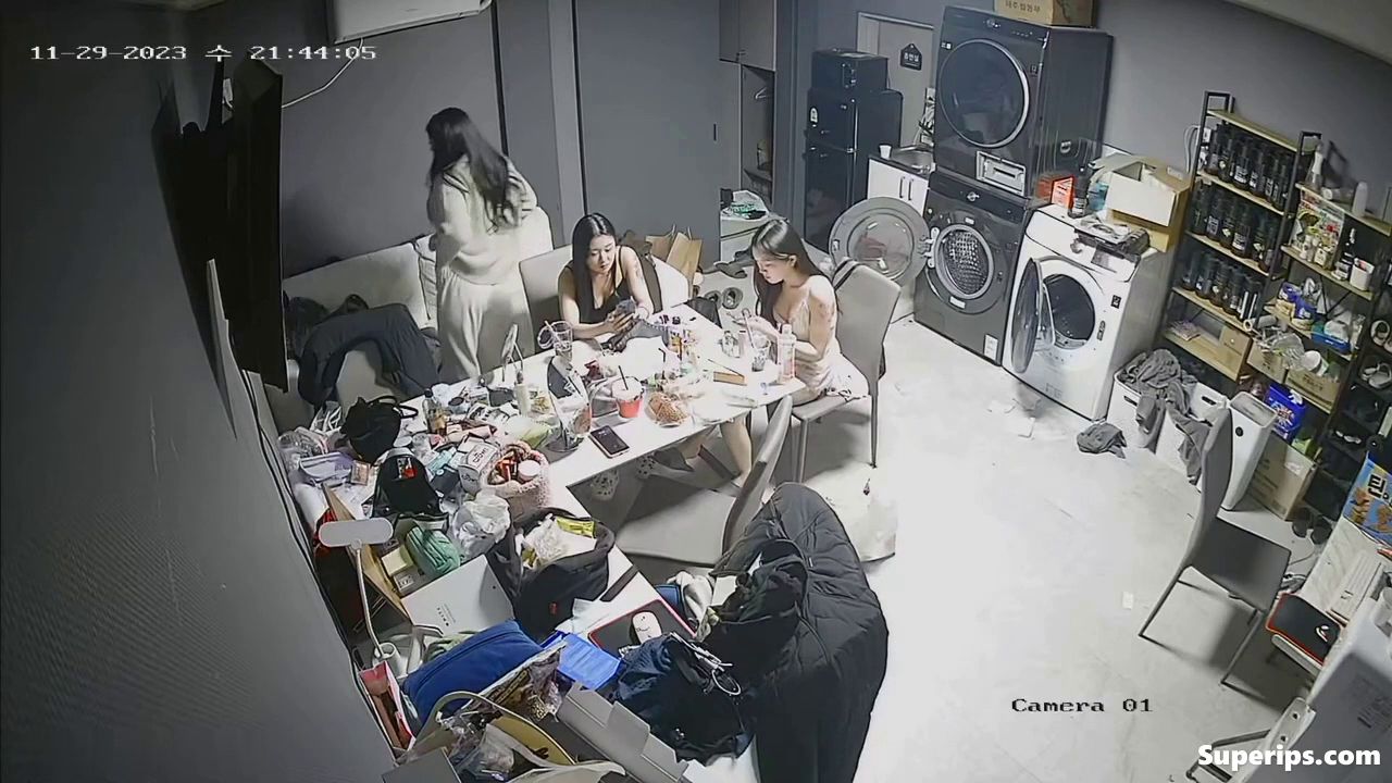 IPCAM – Korean model girls changing clothes – Part 2