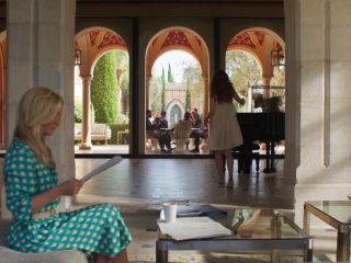 Nudeceleb- Roxane Duran-Riviera s01e02 (2017) HD 1080p