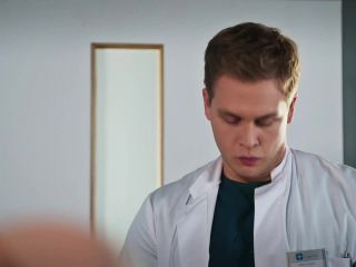 Nudeceleb- Ellen Schlootz, Mirka Pigulla – In aller Freundschaft – Die jungen Ärzte s05e16 (2019) HD 720p