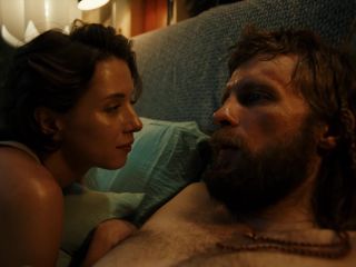 Nudeceleb- Ekaterina Gudina Valeriya Zoidova Irina Gorbacheva – Olivye i roboty s01e02e05e06 (2023) HD 1080p