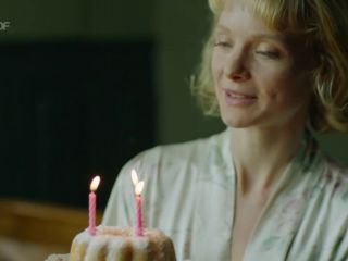 Nudeceleb- Friederike Ott – Bella Germania s01e01 (2019) HD 720p