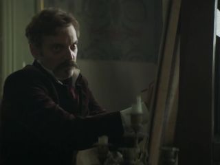 Nudeceleb- Evelyne Brochu – Paris Police 1900 s01e02 (2021) HD 1080p