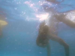 Nudeceleb- Monica Bejarano – Armas blancas (2021) HD 1080p