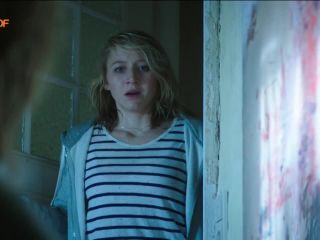 Nudeceleb- Natalia Belitski – Familie s01e02 (2016) HD 720p