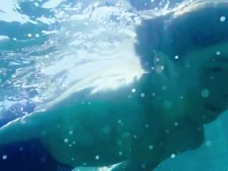 Nudeceleb- Irina Hodyush – Kusok kosmicheskogo lda (2017) HD 720p